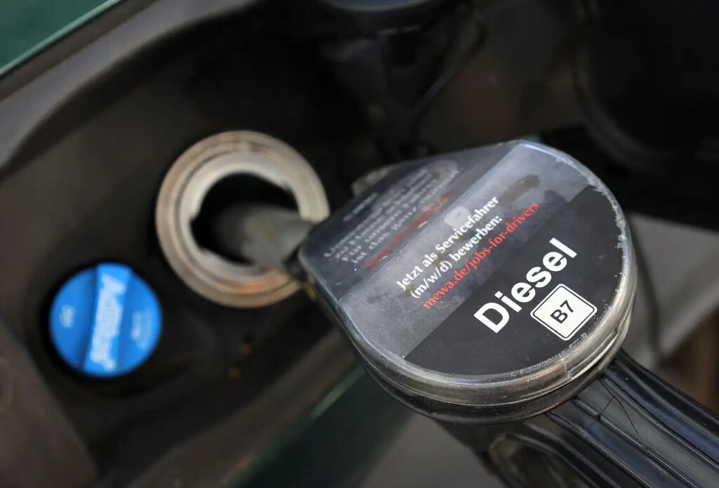 Caminhão-tanque de diesel nos Estados Unidos