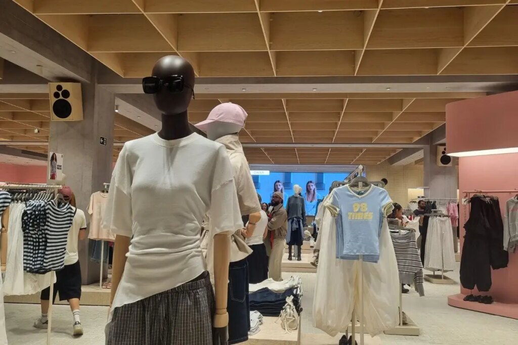 Fachada de loja Bershka em São Paulo